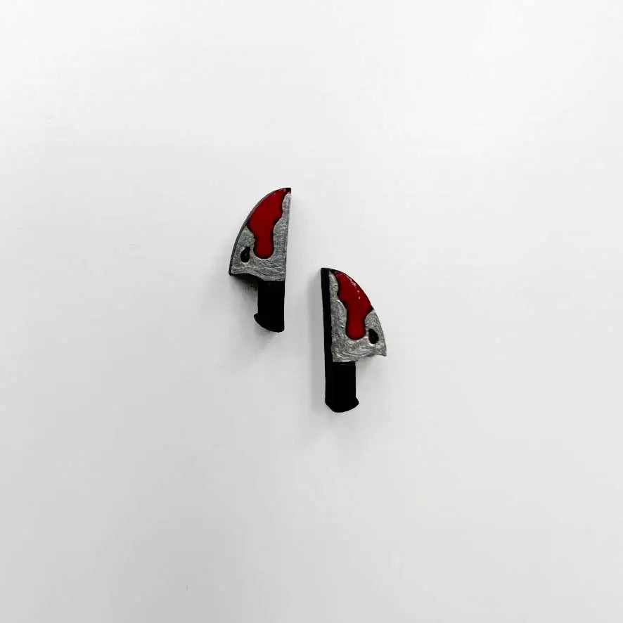 Halloween_Dagger_Silver wood stud earring