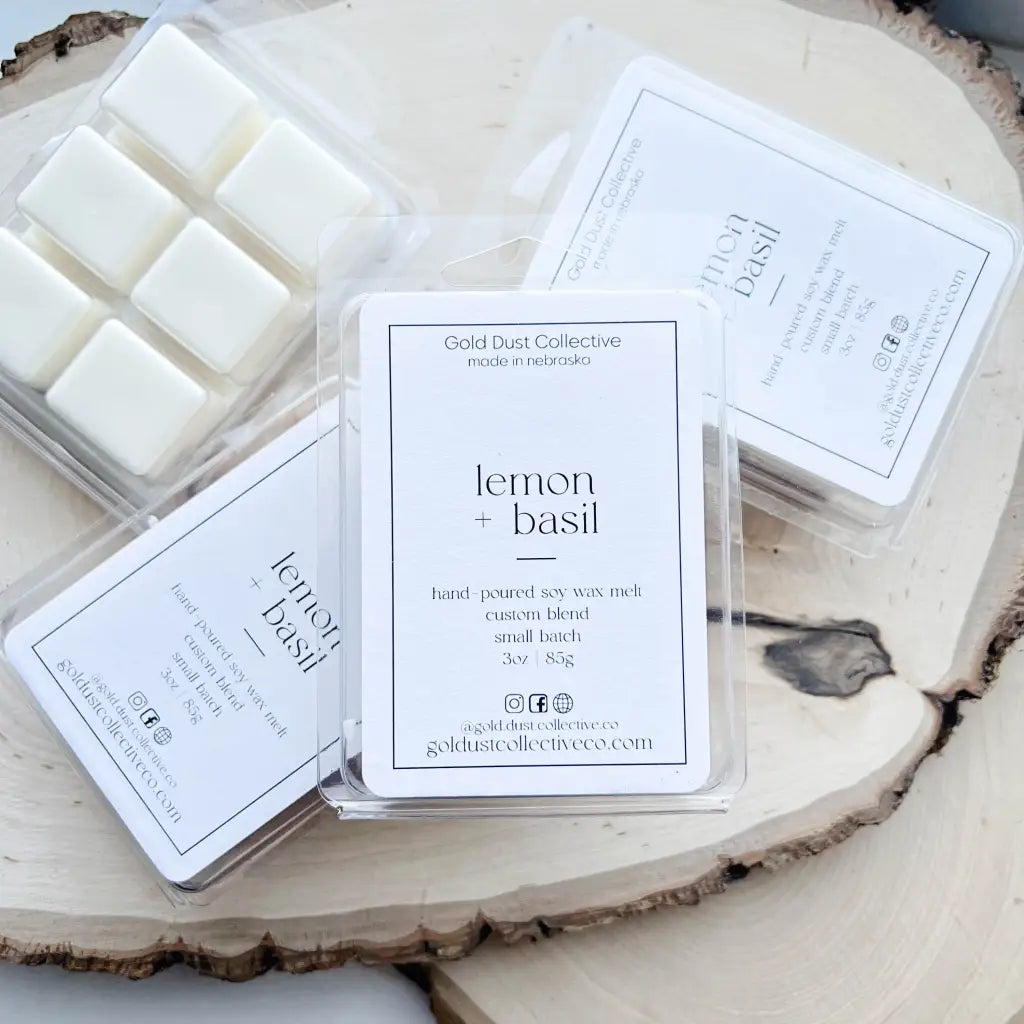 Lemon + Basil Soy Wax Melt Zesty lemon, enhanced by lively hints of citrus and the invigorating aroma of freshly chopped basil. Note Profile: Aromatic + Citrus Basil, Lemon, Bergamot